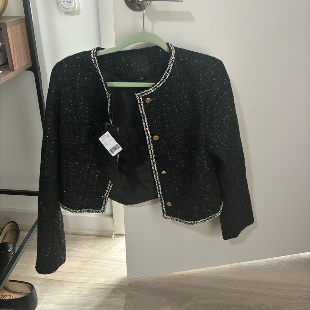 Cropped structured blazer